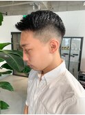 ビジネスクロップフェード