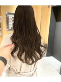 *色気のあるロングヘア グレージュ とろみカラー 三宮美容室