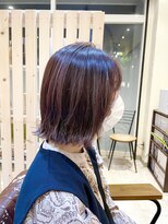 クオリア(Quaria)&nbsp;切りっぱなし外はねボブ