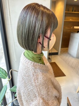 ヘアー アイス ルーチェ(HAIR ICI LUCE) 切りっぱなしボブ マットグレージュ ぷつっとボブ 西田