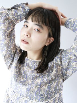 ザビー(THE B) 本八幡×イヤリングカラー×眉上バングミディ
