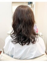 ヘアーアンドスパ アン コントゥール(hair&spa an contour) 大人可愛い・セミロングウェーブ　安全ダメージレスパーマ