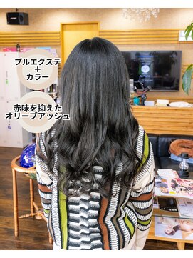 ヘアーメイク ダンス(hair make DANCE) プルエクステカラー赤味を抑えたオリーブアッシュ