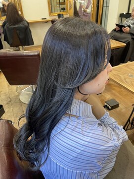 ゴーシェン 津田沼本店(Goshen) 韓国巻き エアリーロング ブルーブラック