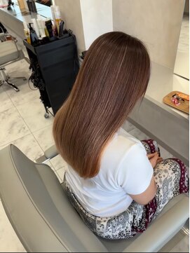 キング 梅田(K!ng) 縮毛矯正髪質改善ハイライトレイヤーカット梅田美容室エクステ