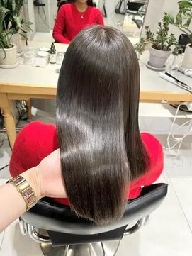 ヘアサロンガリカアオヤマ(hair salon Gallica aoyama) 艶感たっぷりのオリーブグレージュ x ワンレングス