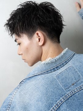 アリエッタ ギンザツー(ARIETTA GINZA2) ツーブロック/アップバング/ツイストピンパーマ