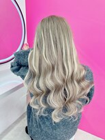 ロサ ファイブヘアー(Rosa..5Hair)&nbsp;ハイトーン×ハイライトで鬼ギャルstyle！