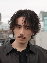 レクタ(RECTA)&nbsp;センターパートレイヤーウルフ　グランジパーマニュアンスパーマ