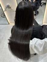 ジーナ 吉塚(Zina)&nbsp;艶髪 ダークグレージュ【福田れん】吉塚美容室 髪質改善 箱崎