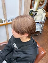 ナンバーエイト(number eight) ハンサムショート★20代30代40代レイヤーカット小顔大人可愛い