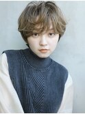 カジュアルウェーブ_スリークボブ厚めバングローライト_37497