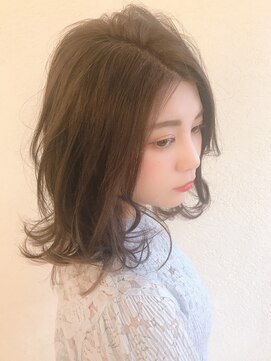 エルサフィロ キタハマ(el zafiro kitahama) 【el zafiro kitahama】外ハネミディ☆ラベンダーアッシュ