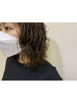 【水素パーマ\9800/カット込】ダメージを軽減できる水素施術でお得にイメチェン♪毎日のセットが楽に★