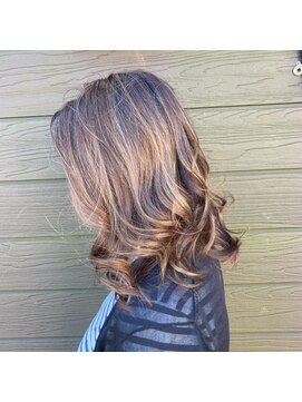 エフパレードシーサイド(F.PARADE seaside) ハイライトデザイン【上総一ノ宮】【茂原】