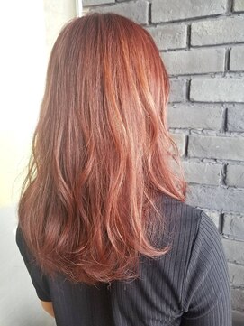 エイト 博多店(EIGHT hakata) 韓国風カシスオレンジ色