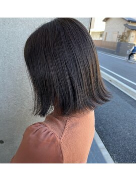 アルドラ(ALUDRA) 切りっぱなしボブ