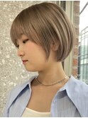 ナチュラルボブミニボブミルクティーベージュ切りっぱなしボブ