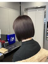 ハルキ ミナト ジャパン オオサカ(HARUKI MINATO japan OSAKA)&nbsp;ぱつっとボブ 20代30代40代ヘア 小顔 大阪ボブ 梅田