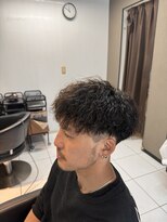 アイズ 海老名(AIZU)&nbsp;ツイストスパイラルパーマ　メンズパーマ　メンズカット　理容室