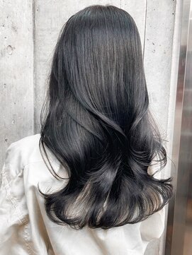 エインアンリー 明治神宮前(AIN.ANLY.) ◯メルティカラーフェミニンロングウェーブミディアム小顔カット