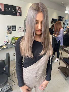 キング 枚方店(K!ng) 縮毛矯正髪質改善ハイライトレイヤーカット枚方美容室エクステ