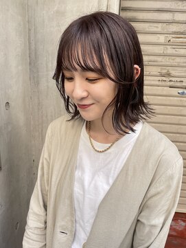 コワファーストナガサキシャンプーボーイ(COIFF1RST NAGASAKI SHAMPOO BOY) 大人可愛い20代30代40代黒髪前下がりショートボブ丸みショート◎