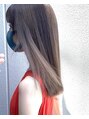 レイ(Ley)&nbsp;透明感のあるカラーも得意です。