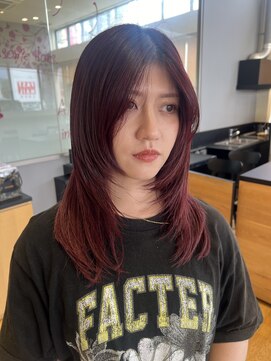 サラ ビューティ サイト 春日(SARA Beauty sight) レイヤー/レイヤーカット/カット/カラー/ボルドー/ミディアム
