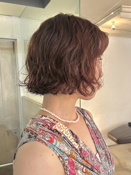 アンプラグド(unplugged) 暖色カラーとボブパーマ