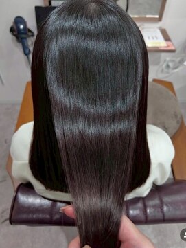 ベリテ 津田沼駅前店(verite) 黒髪カタログ/クラゲヘアー/オリーブグレー/津田沼駅前