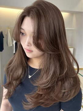 ブリーチ韓国ヘアハッシュカットレイヤーカットハイライトカラー