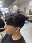 軽さと動きで垢抜ける｜メンズフェザーパーマ