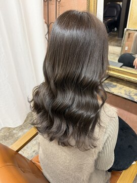 ユニーク(UniQ) ヘーゼルベージュ