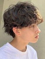 フィフス 大分(fifth)&nbsp;大分メンズパーマルーズパーマシャドウパーマッシュウルフゆるめ