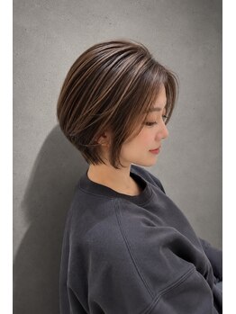アッシュ 武蔵小金井店(Ash)の写真/ただ染めるだけではなく、薬剤の調合バランスや施術時間などを緻密に計算したナチュラル感を出す技術に注目
