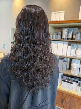 ヌル ヘア デザイン(nullus hair desigh) 【nullus】ロングウェーブパーマ＋艶ブラウン