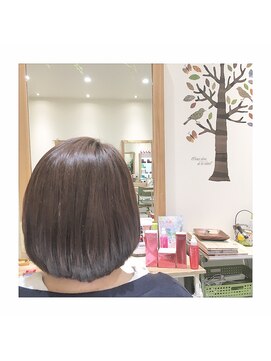 ナノハナ 鹿沼で唯一本格ヘッドスパが出来る美容室 シンプルボブ