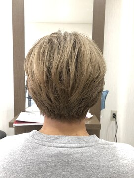 ヘアーガーデン ナチュラ(HAIR GARDEN NATURA) すっきりショート