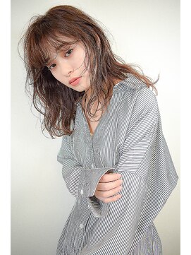 ガーランドウメダ(Garland umeda) リラックスウェーブ＿セミロング＿000249