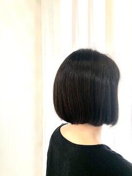 クオリス 上福岡店(QUALIS) ボブ/ミディアム/ダークカラー/艶カラー/30代40代50代/白髪染め