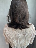 キチ(kichi.)&nbsp;[kichi.] カーキグレージュ×レイヤーロブ