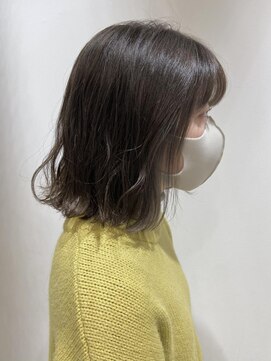 リア(Li'a by neolive) ボブ × インナーミルクティ 15 渡辺