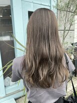 フース(Hus) ハイライトグラデーション くすみベージュ