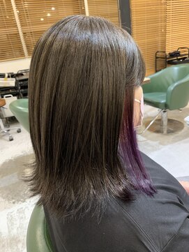 ベンチ 新宿店(bench) ミディアムインナーカラーパープル