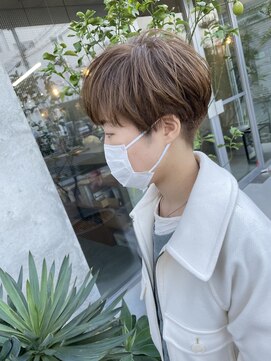 ニト(nito) アッシュベージュカラー