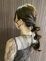 エフプロモーションフローラ(FLORA)&nbsp;結婚式お呼ばれヘア