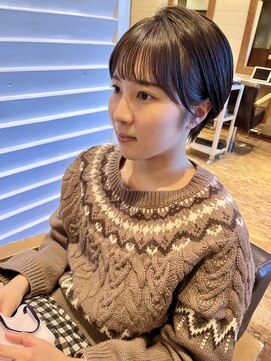 ラレイ(Lalei) くびれショートボブ×暗髪カラー