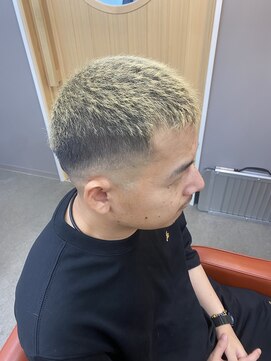 ツミキ(Tsumiki) スキンフェードグラデーションボウズ