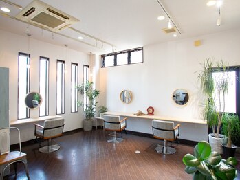 コンティニュー(CONTINUE)の写真/【女性スタッフのみ】根塚×女性STAFFのみサロン！聞き上手で提案上手なSTAFFがアナタのキレイをサポート★